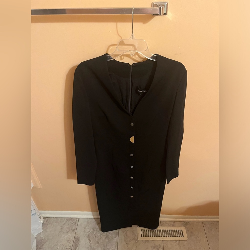 Cushnie Et Ochs black buttoned long sleeve sheath midi dress